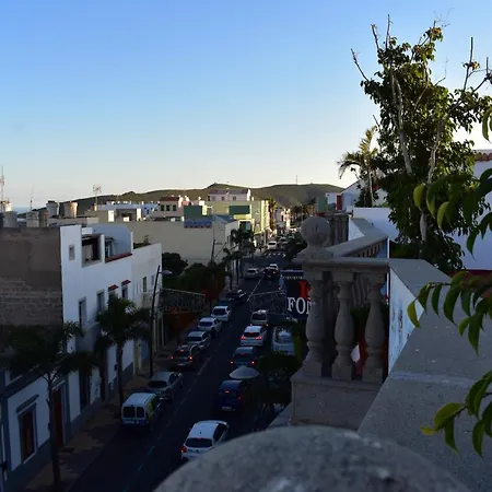 La Fonda Aeropuerto Ingenio
