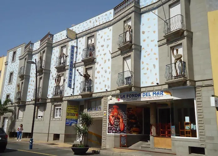La Fonda Aeropuerto Ingenio